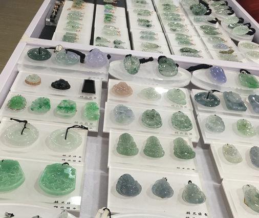 上海闵行哪里可以雕刻玉器加工翡翠毛料?玉石床垫加工厂家在哪?